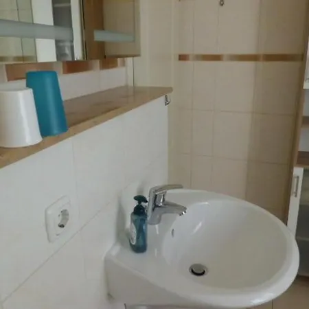 Im Haus Sonnenschein Beim Senftenberger Апартаменты Hosena